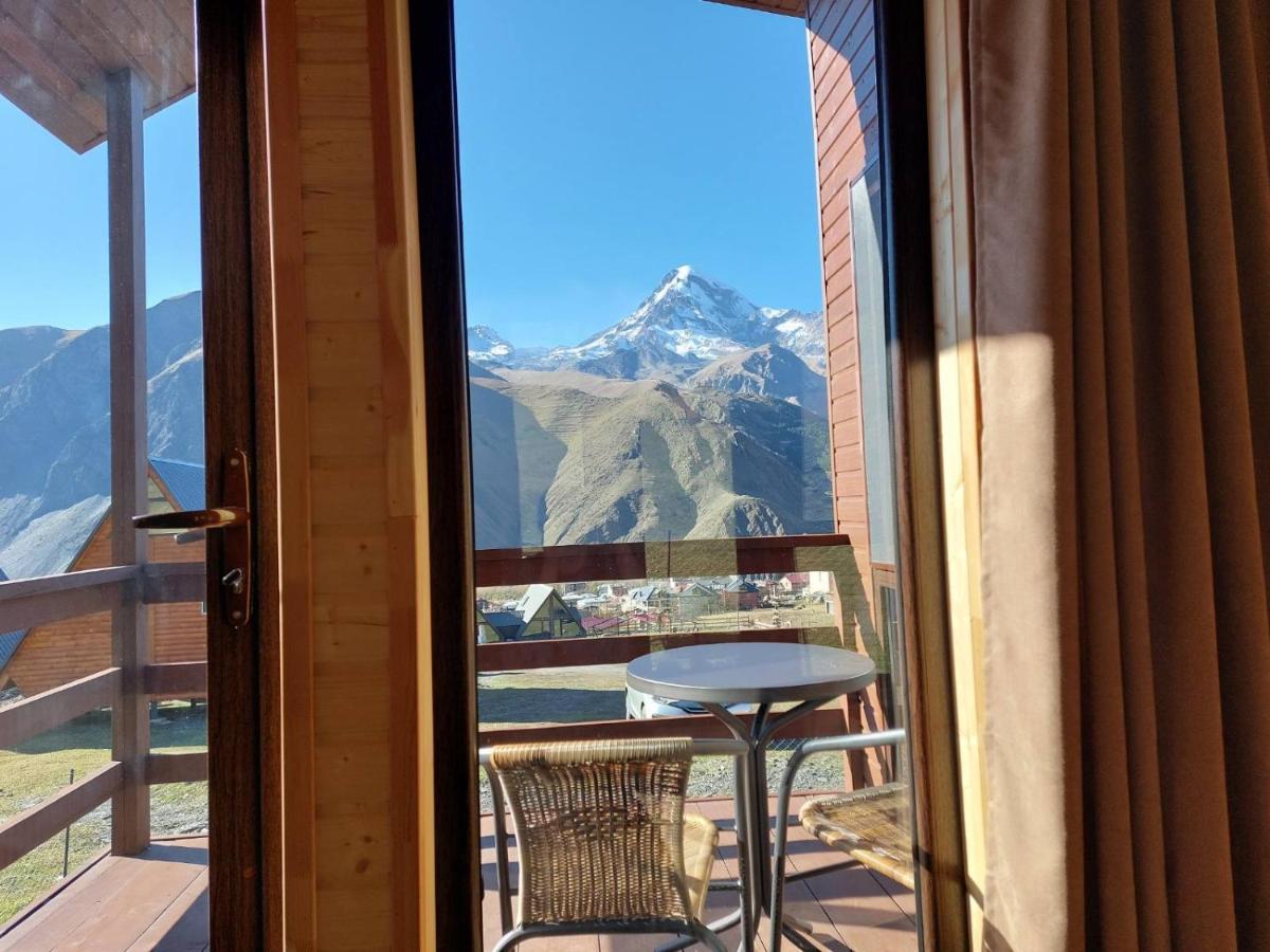 Отель Kazbegi Twins Экстерьер фото
